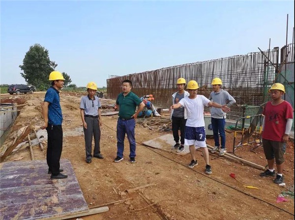 1544064236850609.jpg 65.jpg