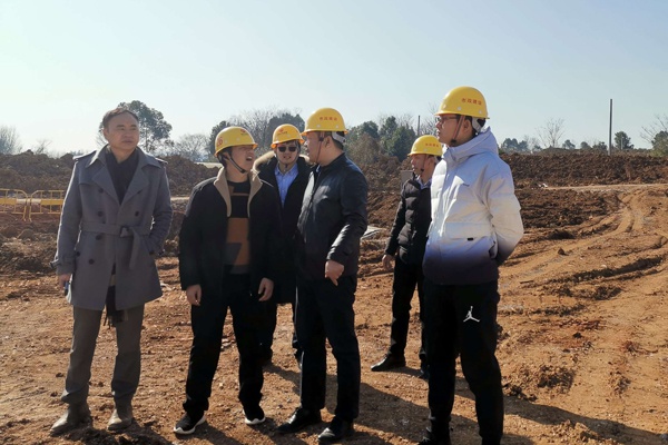 1610674700750795.jpg 南昌市政建設(shè)黨委委員呂文萬(wàn)載縣南部新城項(xiàng)目指導(dǎo)工作6001.jpg