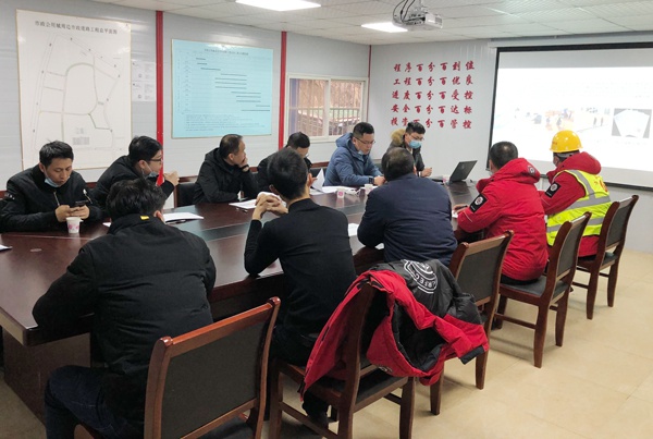 1611555427572362.jpg 南昌市政建設(shè)集團(tuán)對市政公用城周邊市政道路項目進(jìn)行質(zhì)量安全進(jìn)度大檢查6001.jpg