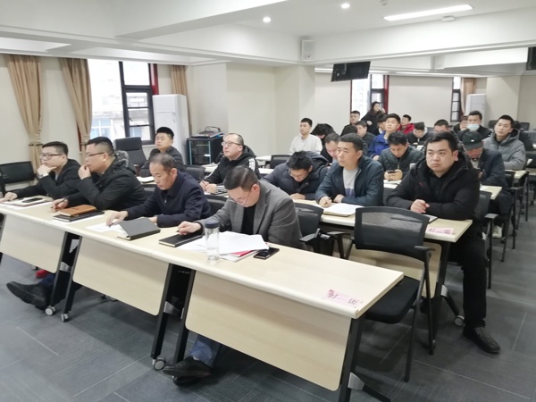 1615164483550893.jpg 南昌市政建設(shè)集團安監(jiān)部組織開展房建項目安全教育培訓(xùn)6001.jpg