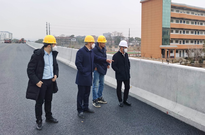 徐旭督導(dǎo)S49項(xiàng)目進(jìn)展 徐旭督導(dǎo)S49項(xiàng)目進(jìn)展