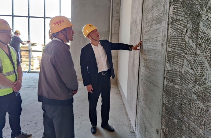 徐旭前往市政公用城三期項(xiàng)目、市政綠色建材科技產(chǎn)業(yè)園項(xiàng)目調(diào)研