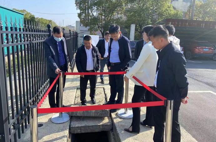 贛州市政公用集團(tuán)黨委副書(shū)記、總經(jīng)理范秀剛到南昌市政建設(shè)集團(tuán)考察交流