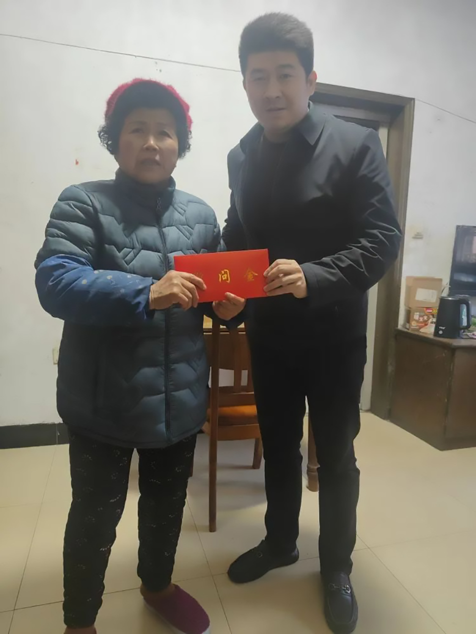 南昌市政建設(shè)集團(tuán)開(kāi)展2024年春節(jié)“送溫暖”走訪慰問(wèn)行動(dòng)