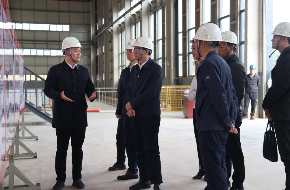 南昌市國資委黨委書記、主任陳建軍到南昌市政綠色建材科技產(chǎn)業(yè)園調(diào)研裝配式產(chǎn)業(yè)