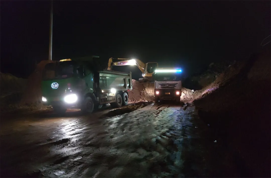 市政建設(shè)重點(diǎn)工程攻堅(jiān)｜云翔大道路基填方85%與廣州路東延北半幅通車(chē)沖刺